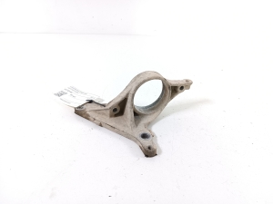 Honda Odyssey V (2013–2017) Front drive shaft bracket 44512-SZA-A00 - 3