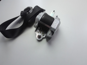 Hyundai i40 (2011–2026) Front seat belt 888103Z000RY - 4