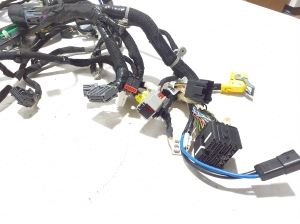 Chrysler Pacifica (2016–2026) Armatuurlaua juhtmestik 68400251AC - 2