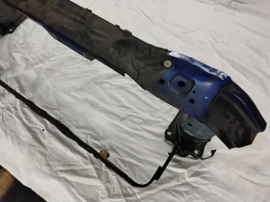 Ford Focus (2011–2018) Frontstoßstangenträger und seine Teile 1860770 - 5