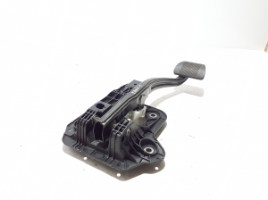 Chrysler Pacifica (2016–2026) Piduripedaal 68303876AE - 2