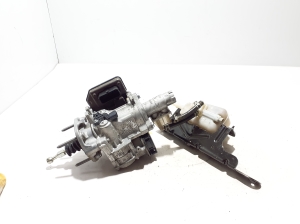 Chrysler Pacifica (2016–2026) Brake booster 68240033AJ - 5