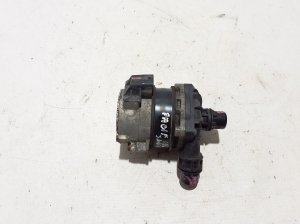   Tsirkulatsioonipump  - 68237837AA 
