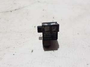 Chrysler Pacifica (2016–2026) Airbag sensor 68245081AA - 2