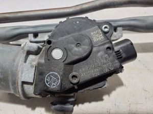 Chrysler Pacifica (2016–2026) Windshield wiper mechanism 68229327AC - 3