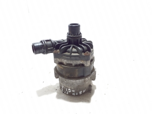 Chrysler Pacifica (2016–2026) Auxiliary water pump 68237841AA - 3