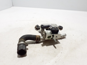 Chrysler Pacifica (2016–2026) Other radiator 68239139AC - 4