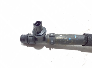 Chrysler Pacifica (2016–2026) Jahutusradiaatori voolik 68238374AC - 3