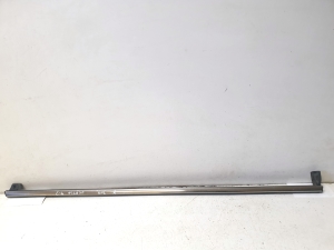 Fensterschachtleiste außen Tür hinten