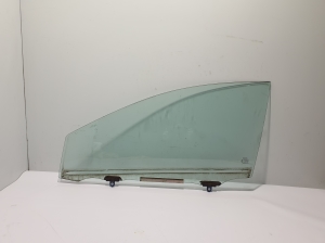 Front door glass - 6810202360