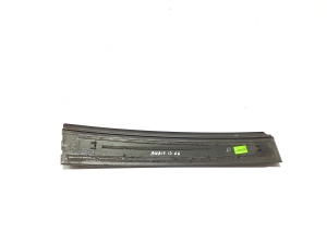 TOYOTA Auris E18 (2012–2018) Rear side door outer window molding 7576102020 - 2