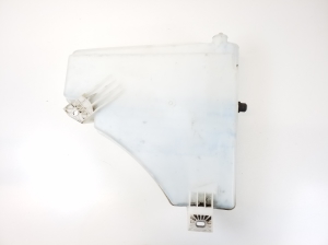 Porsche Cayenne (2010–2017) Front washer fluid reservoir 7P0955453A - 2