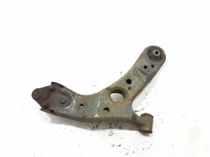 TOYOTA Auris E18 (2012–2018) Eesmine õõtshoob 4806902130 - 2