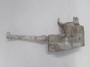 RENAULT Trafic II (2001–2014) Scheibenwaschbehälter vorne 8200506740 - 2