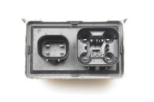 Opel Insignia (2008–2017) Glow plug relay 55574293 - 3