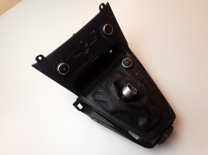 Ford Focus (2011–2018) Heater control panel F1ET18549 - 2