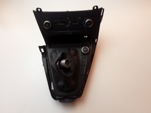 Heater control panel - F1ET18549