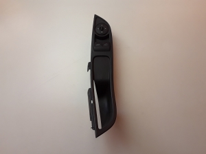 Front door glass switch - DT1T14A132GA