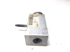 Citroen C4 Picasso (2007–2013) Sonstiges Ventil 52281890 - 3