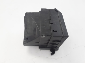 RENAULT Trafic II (2001–2014) Support de boîte à fusibles sous le capot 8200490003 - 4