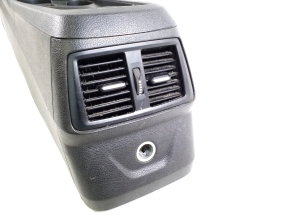 BMW 2 SERIES (F46) (2015–2026) Center console 9372522 - 4