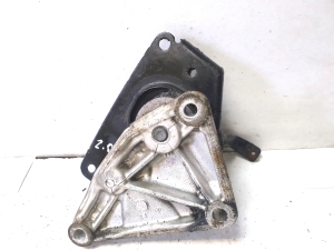 Citroen C4 Picasso (2007–2013) Engine mount - 2