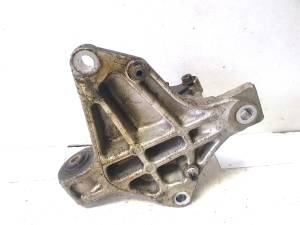 Citroen C4 Picasso (2007–2013) Priekšējās pusass kronšteins 9653504280 - 3