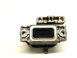 Volkswagen Caddy III (2004–2015) Engine mount 1K0199262CB - 3