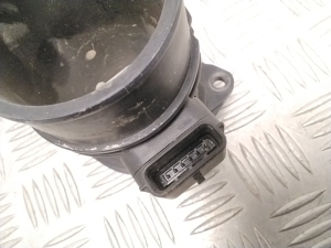 RENAULT Clio III (2005–2012) Mass air flow sensor H8200299956 - 3