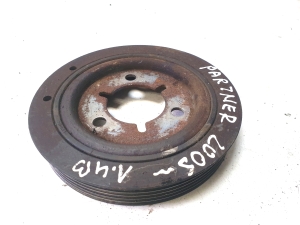 Crankshaft pulley - 