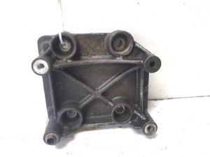 Peugeot Partner I (1996–2008) Halter für Klimakompressor 9656881780