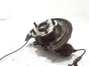 TOYOTA Auris E18 (2012–2018) Rear wheel hub 4230402140 - 3