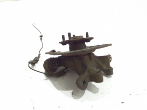 TOYOTA Auris E18 (2012–2018) Rear wheel hub 4230402140 - 4