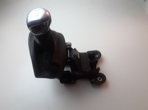 Gear shift mechanism and its parts - 9806780680
