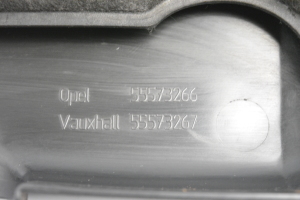 Opel Astra J (2009–2017) Mootori ilukate 55573267 - 2