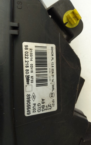 Peugeot 208 (2012–2019) Scheinwerfer vorne 9802221880 - 8