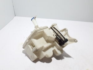 TOYOTA Auris E18 (2012–2018) Front washer fluid reservoir 8535002200 - 2