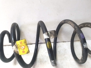 Kia Sorento (2014–2026) Front spring - 3