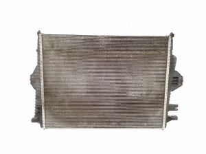   Radiateur de refroidissement  - 95810613210 