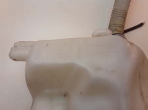 Peugeot Partner II (2008–2018) Front washer fluid reservoir 9671568380B9 - 3