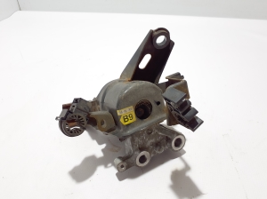TOYOTA Auris E18 (2012–2018) Mootoripadi 123050T160 - 3