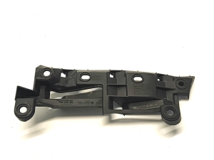 Volkswagen Caddy III (2004–2015) Rear bumper bracket 2K0807393 - 5