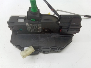 Opel Insignia (2008–2017) Rear side door lock 13503179 - 2
