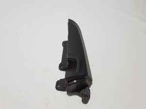   Rear corner light trim  - 903901105R 