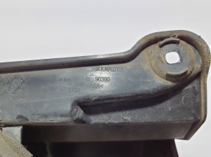Dacia Dokker (2017–2026) Eck-Rückleuchte Blende 903901105R - 3