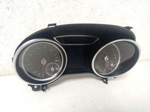 Mercedes Benz A-Class 176 (2012–2018) Kombiinstrument A1769008403 - 2