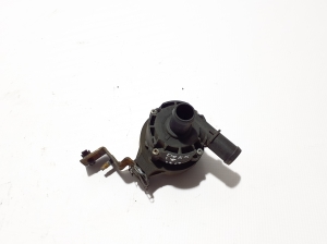   Auxiliary water pump  - 144B04056R 