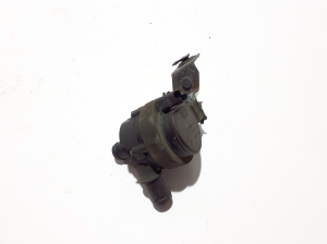 Dacia Dokker (2017–2026) Auxiliary water pump 144B04056R - 3