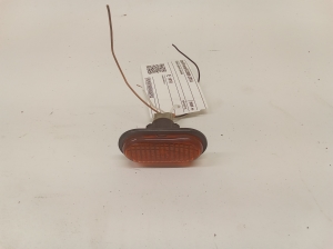 Seitenblinker Kotflügel vorne - 