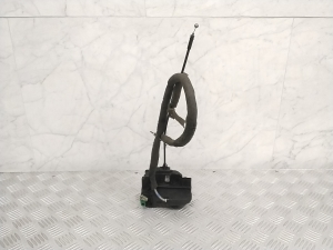 Serrure de porte avant - 